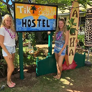 Tiki Hostel-at The In Lahaina